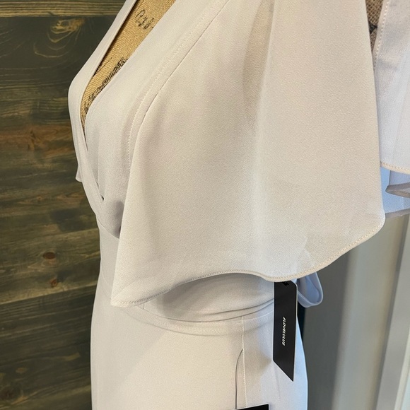 NEW Lulus Dearly Loved Light Grey Flutter Sleeve Maxi Dress NWT Size XS - Picture 12 of 14